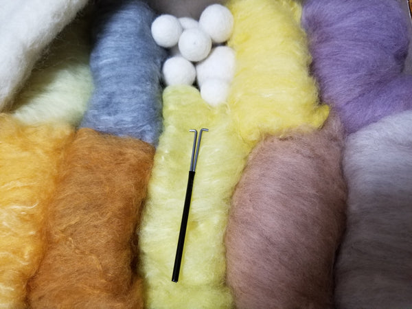 100% Wool Felting Mat with Naturally dyed wool & Felting Needles